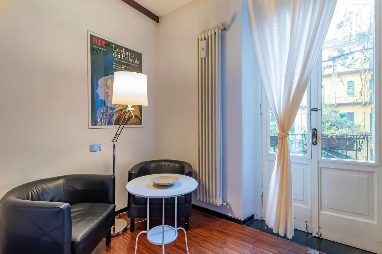Lovely Flat De Castilla 7 Milán Apartmán