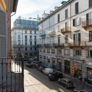 Apartment Youhosty - Mercato Big 16, Milan